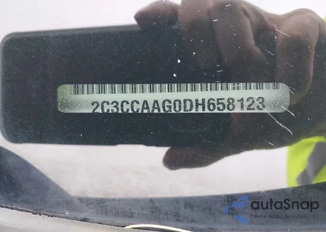 2013 Chrysler 300 Motown из США, поврежденный, VIN 2C3CCAAG0DH658123